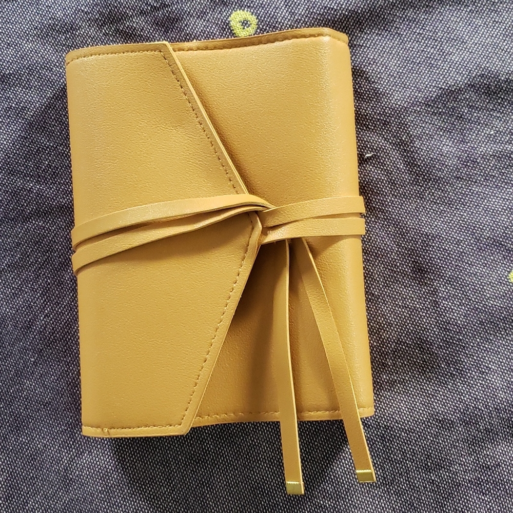 Multi-pocket organizer - Picture 6 of 8